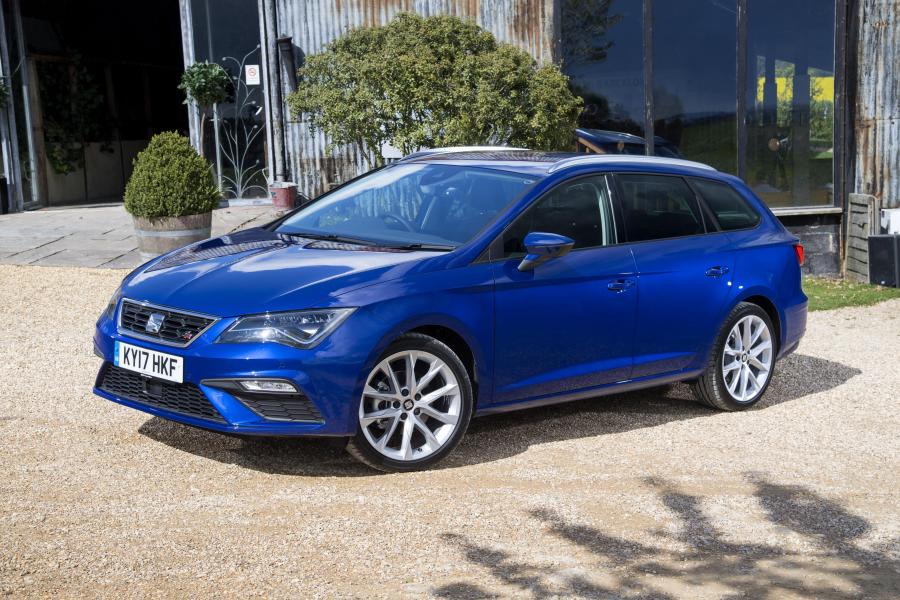  Seat Leon ST FR 2017 года  (UK) (фото 3 из 27)